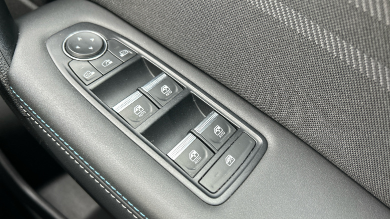 Renault Symbioz 1.6 E-Tech FHEV 145 Techno Esprit Alpine 5dr Auto Hybrid Estate